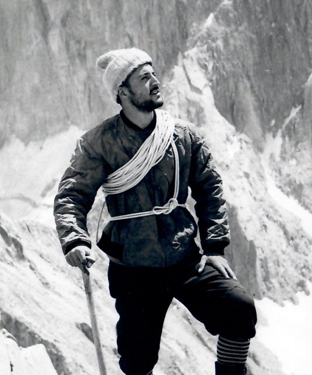 jahangir emami iranian mountaineer alam kuh