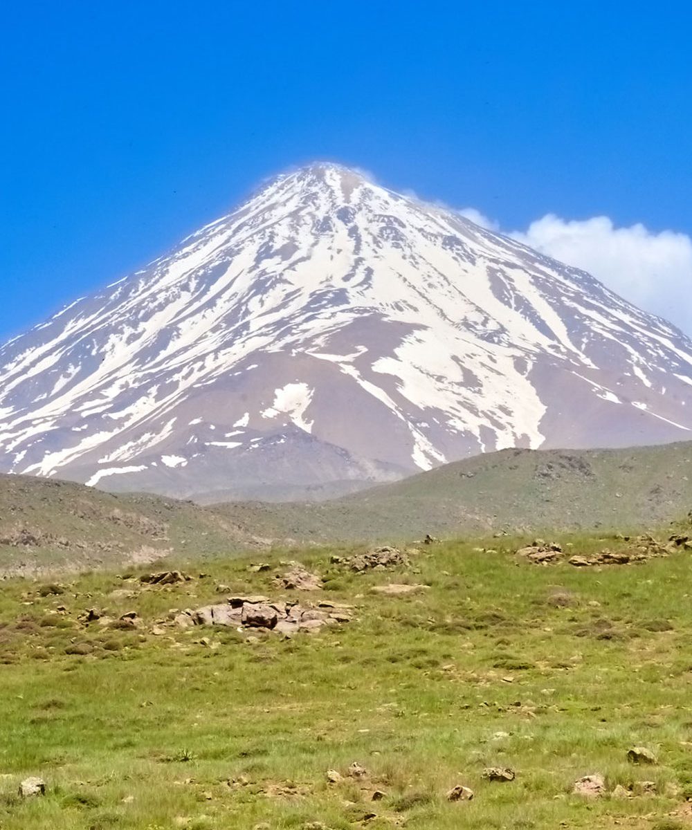 mount damavand iran